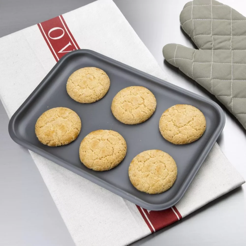 Vogue Anodised Baking Sheet Large - Image 2