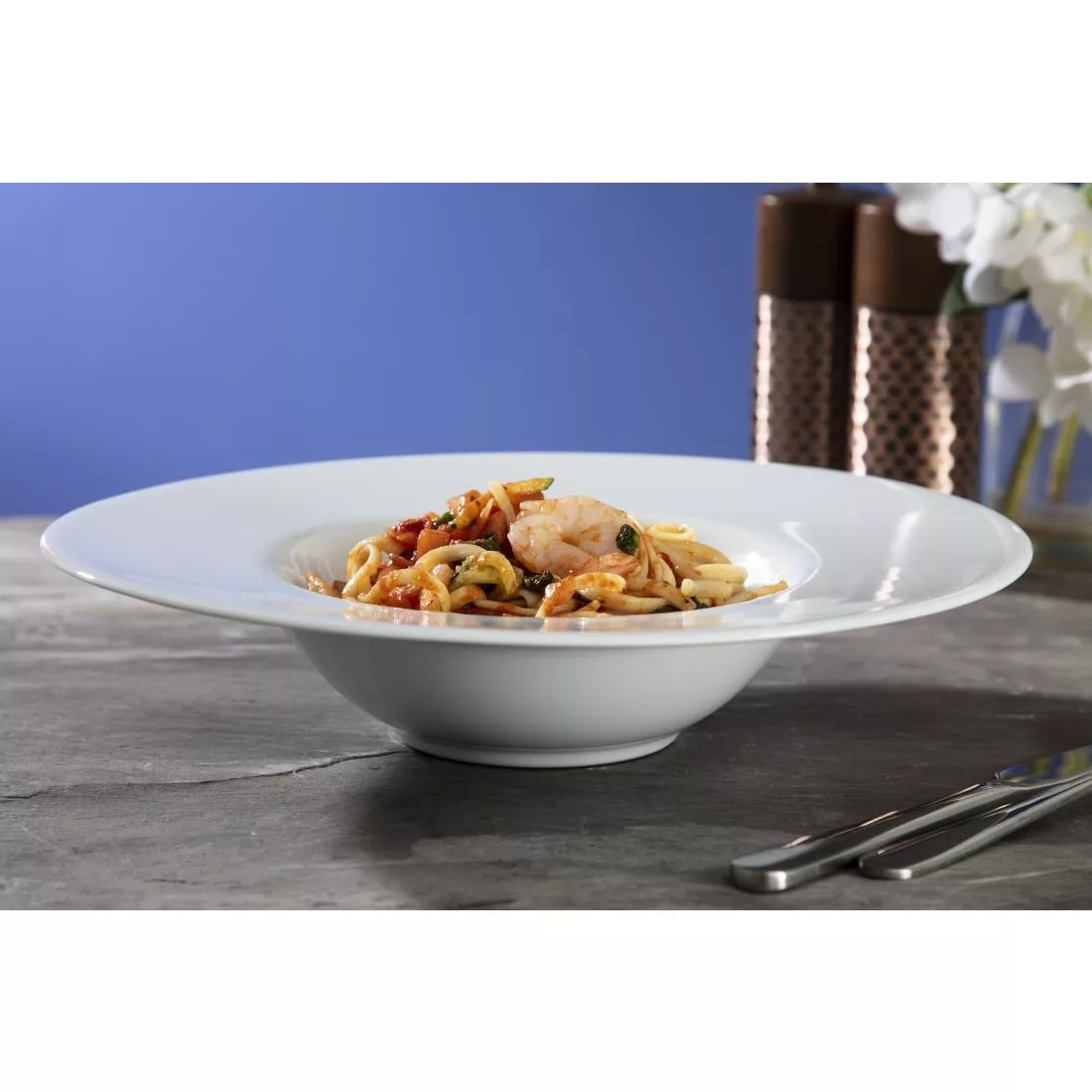 Royal Porcelain Classic White Pasta Plates 280mm (Pack of 6) - Image 6