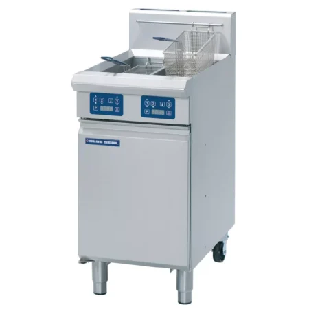 Blue Seal Twin Tank Twin Basket Free Standing Propane Gas Fryer GT46E